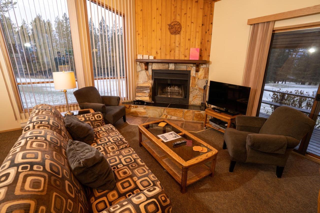 Fairmont Hot Springs Resort 외부 사진