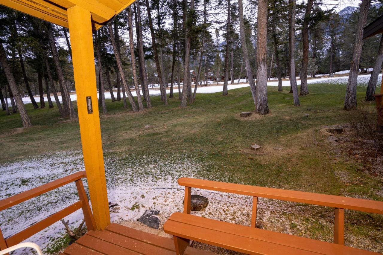 Fairmont Hot Springs Resort 외부 사진
