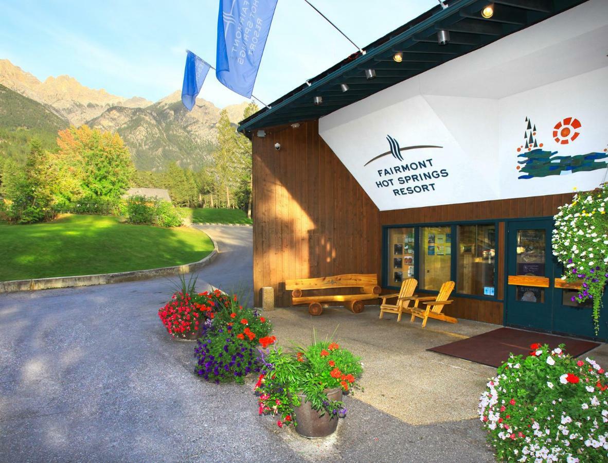 Fairmont Hot Springs Resort 외부 사진